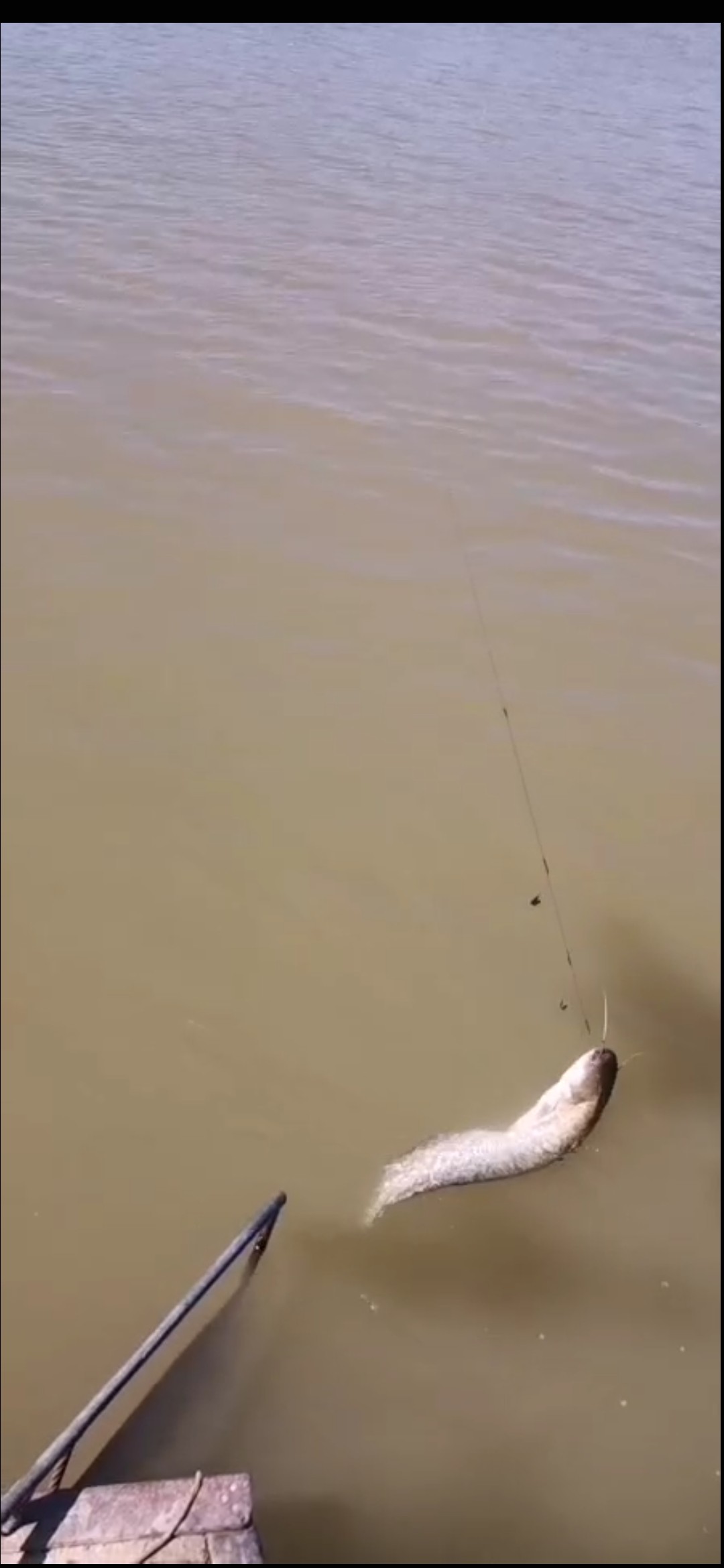 路亚串钩怎么绑线不缠线,绕线绑钩看似简单其实缺点很多