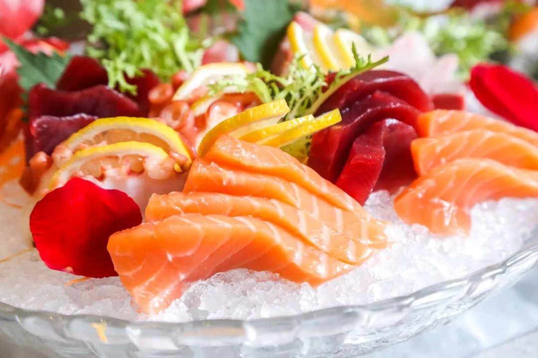 大闸蟹畅吃套餐,五星酒店大闸蟹