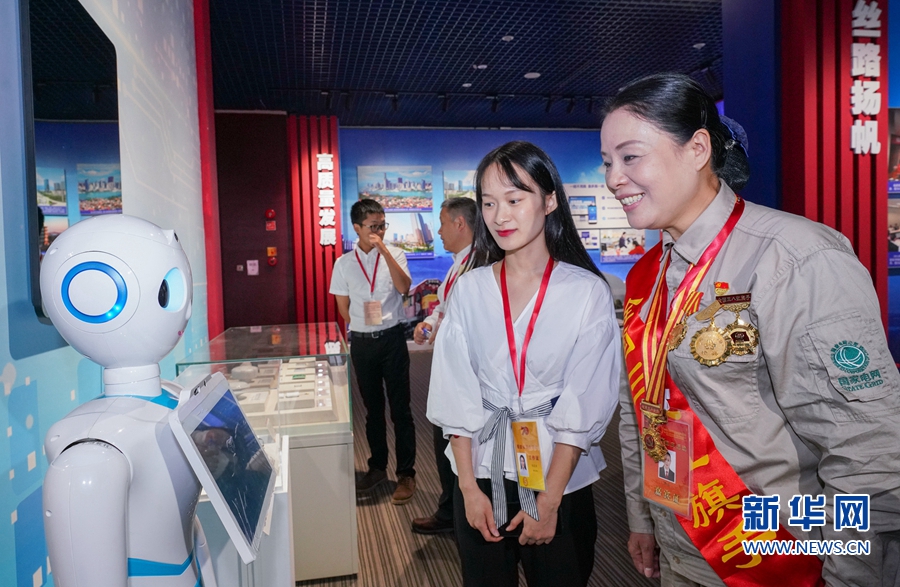 新中国成立70周年巡礼福建,福建庆祝建党100周年暨颁奖晚会