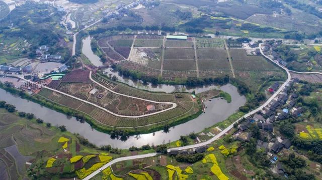 成都附近坐高铁好玩地方,成都地铁直达好耍的地方