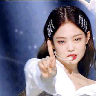 这个女团的时尚资源像开了挂