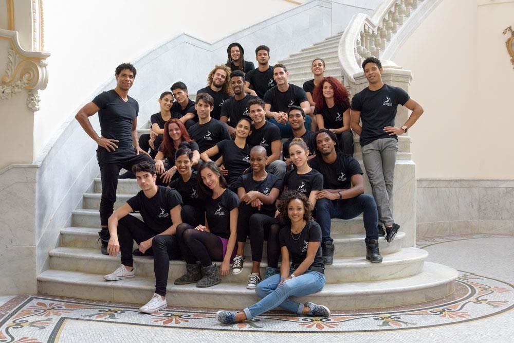 从贫民窟走出时尚女王,从小学芭蕾欧美舞王