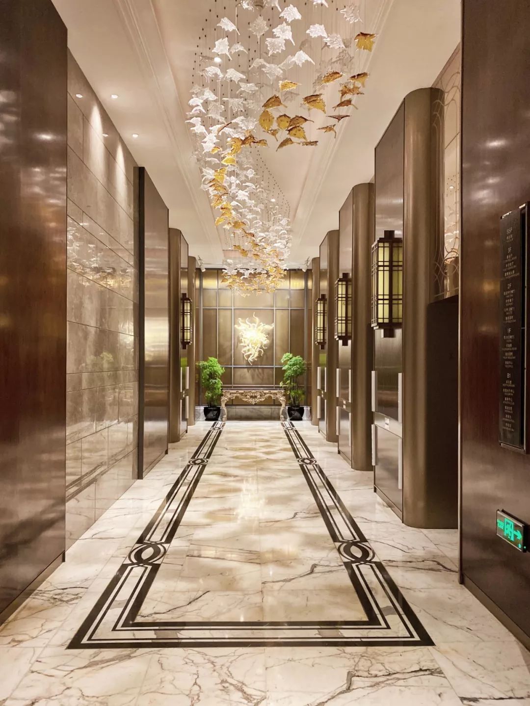 瑞吉上海,上海瑞吉入夜仪式