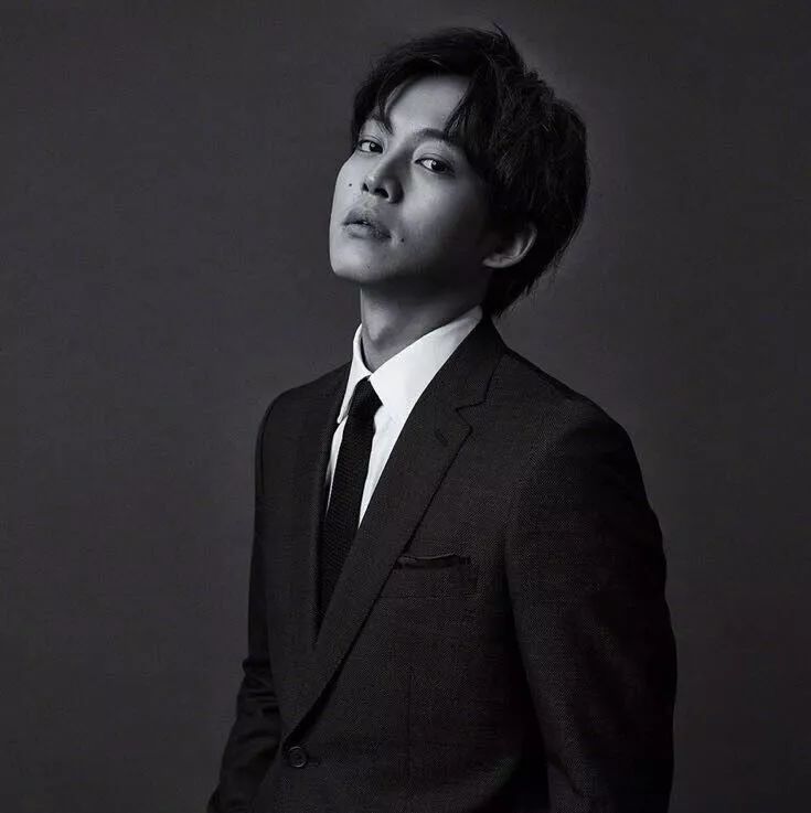 日本票选「最想和他生猴子的男星」,小奶狗和小狼狗谁赢了？