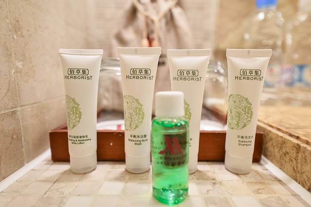 三亚旅游攻略自由行民宿十天,三亚旅行攻略自由行