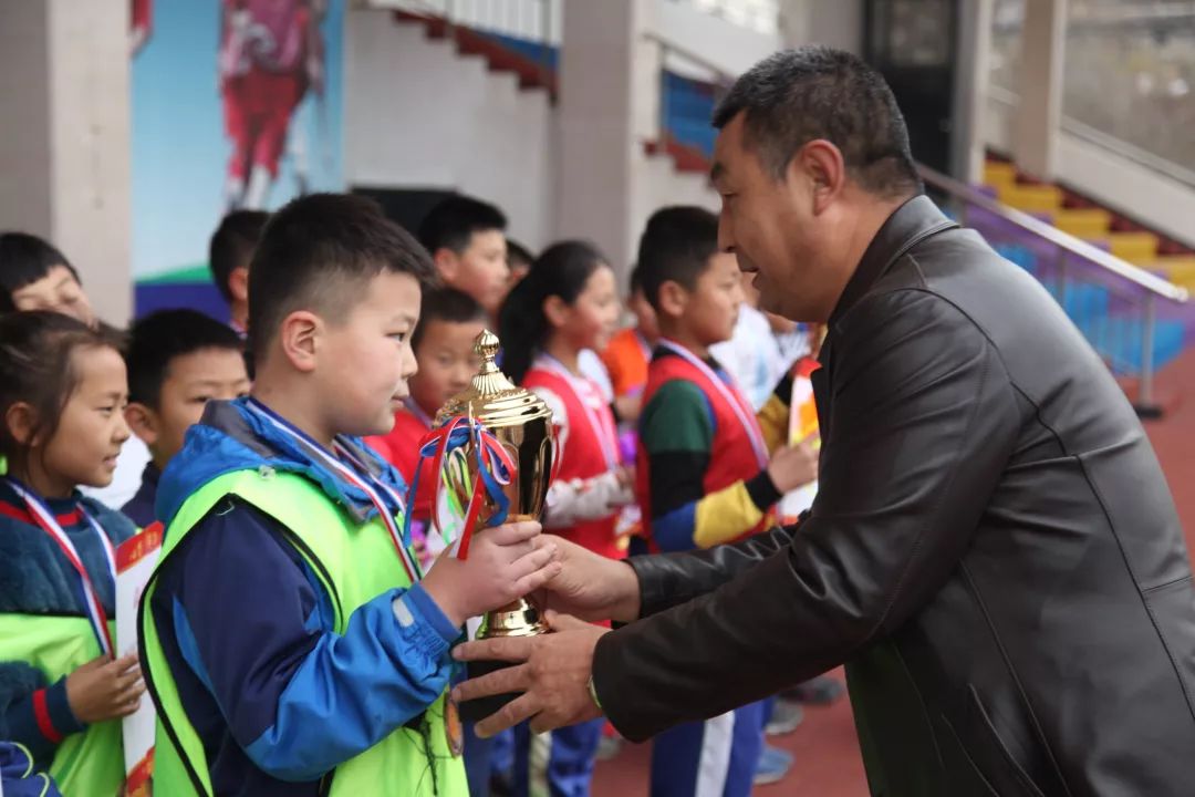 芜湖市延安小学阳光体育运动会,实验小学2019年运动会