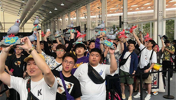 “鞋炒不穿”乱象调查：多方制造“创富神话”，实际并非稳赚不赔