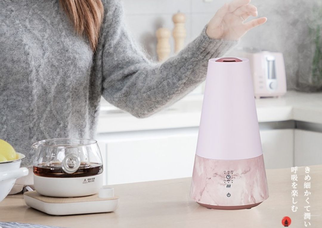 像艺术品的香薰加湿器,智能调节温度和雾量