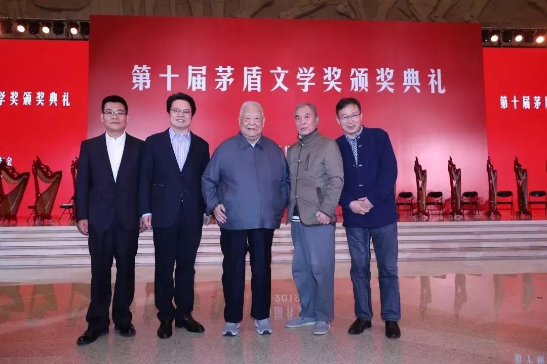 第10届茅盾文学奖获奖作品有,第十届茅盾文学奖获奖作品全集