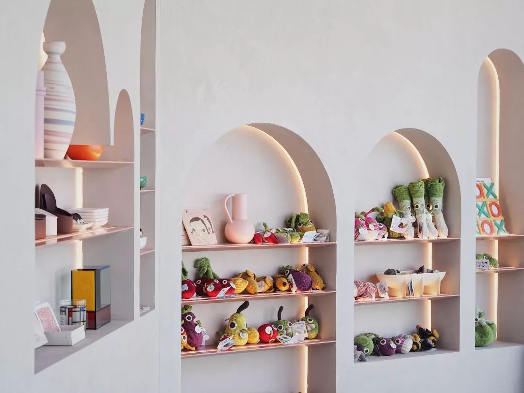 探城记|三里屯今年新开的热门店铺，到底值不值得去？