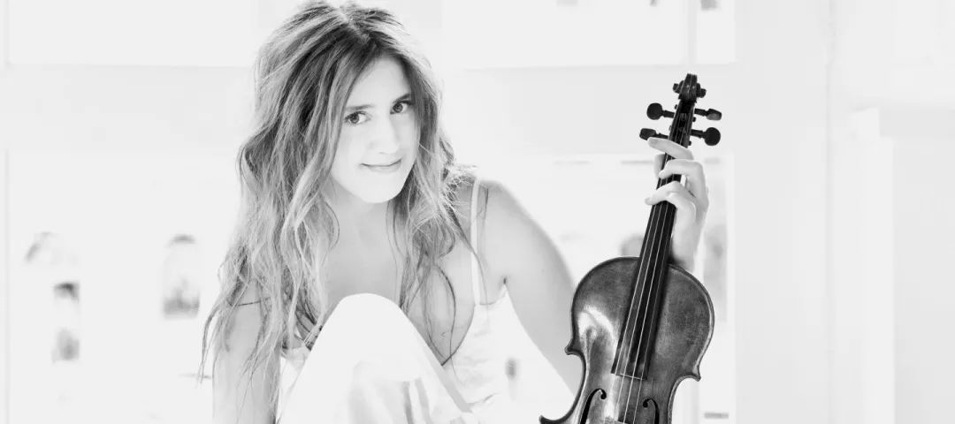 来自挪威的“冰美人”用小提琴“融化了”柏林爱乐