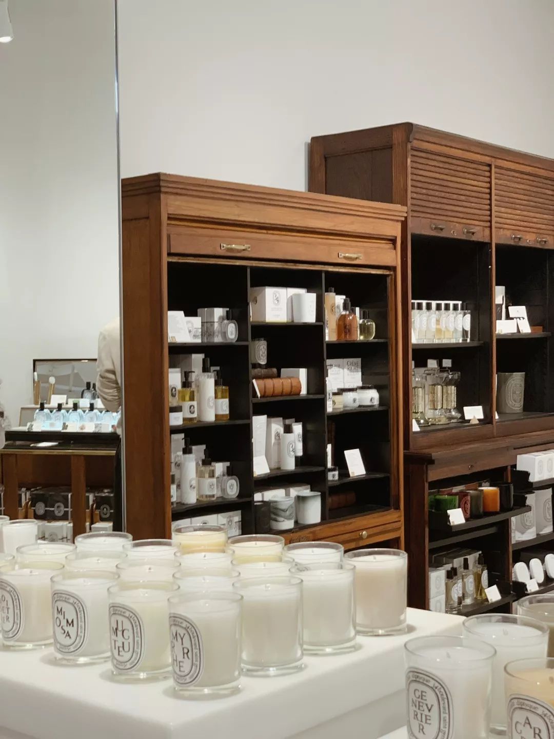 巴黎和lv的鞋哪个好,巴黎和伦敦相约旅行