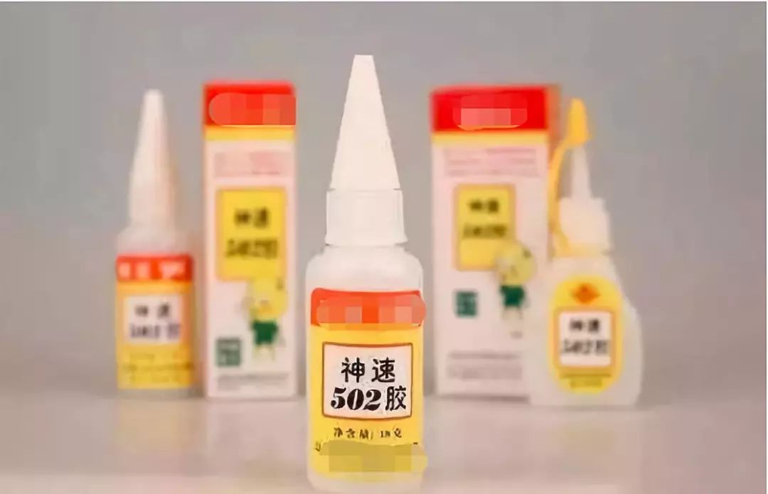 胶水怎么能把东西粘好,胶水粘在一个东西上怎么弄下来