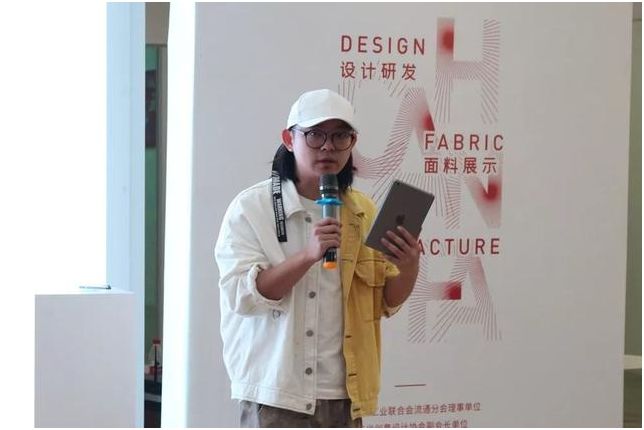 鏈嶈鐢靛晢鐩存挱鍩硅,鐢靛晢鏈嶈涓绘挱鍩硅璇剧▼