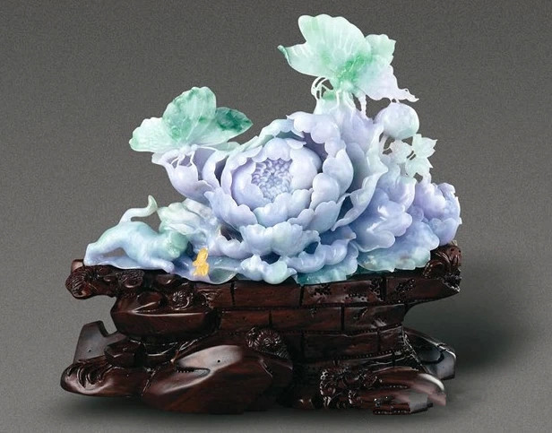 美玉“开花”,艳而不俗