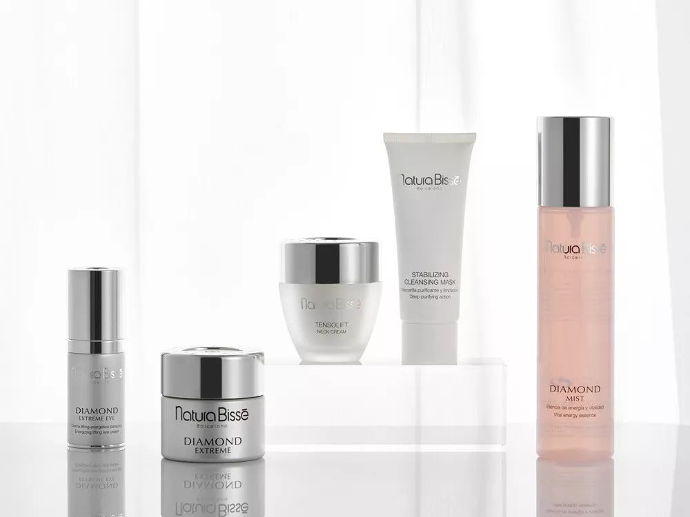 濂借幈鍧炲コ鏄庢槦鎶よ偆,婊氱彔缇庨闇滆浣犳嫢鏈夊ぉ楣呴