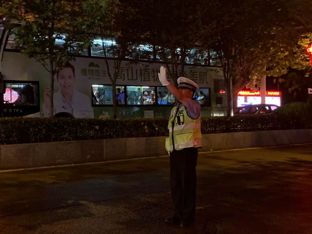 交警曝光超速王,蚌埠交警曝光违法王超速王