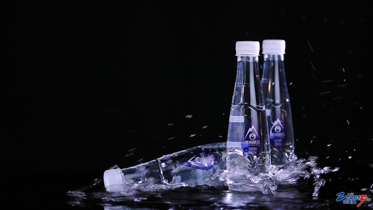 全民“跑男”感受常州水文化2019“发现常州·遇见大运”城市定向挑战赛顺利举行