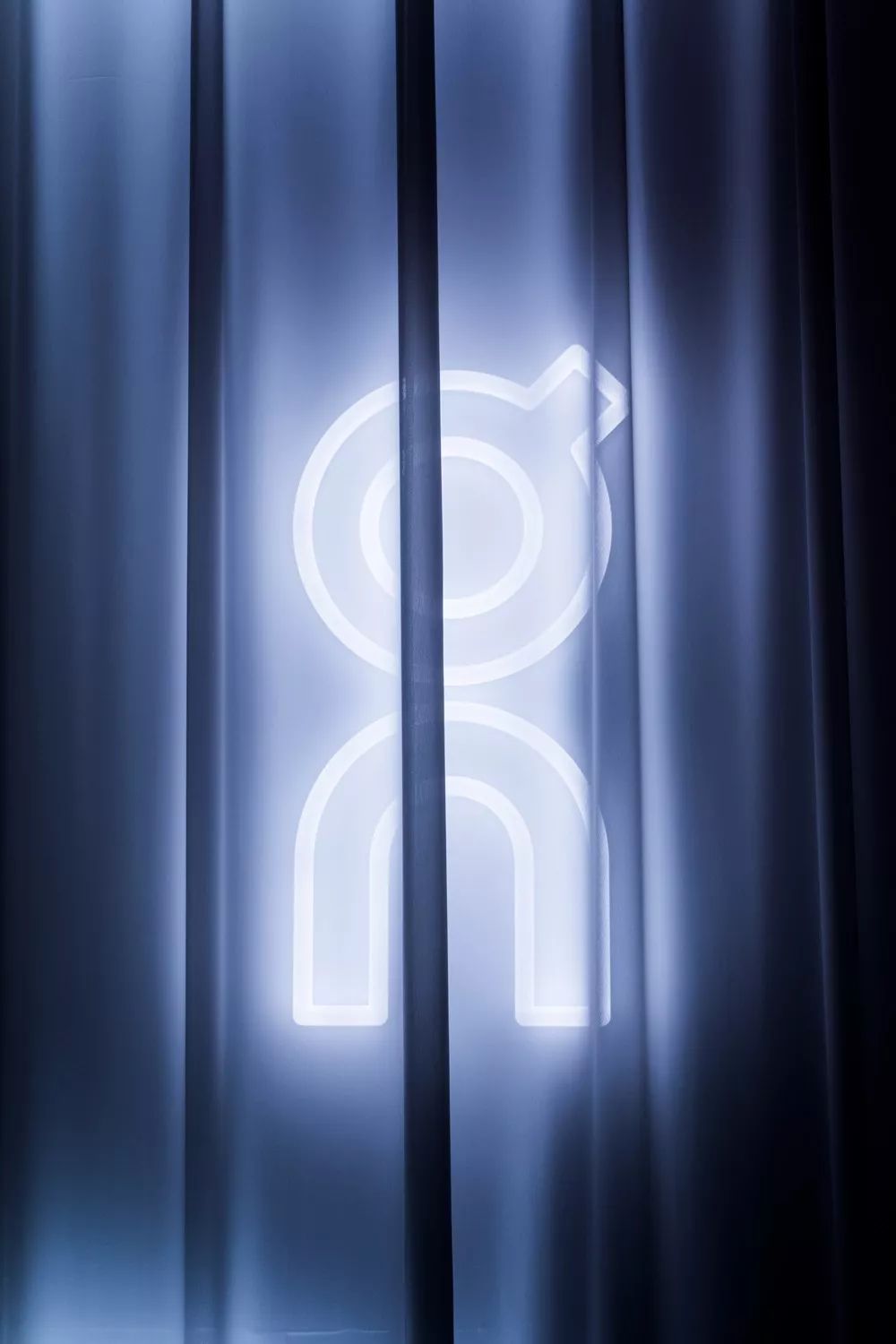 比尔盖茨穿的鞋,比尔盖茨穿的运动鞋品牌