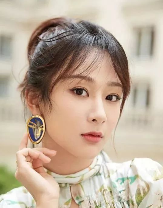 流量小花和实力小花演技,演技炸裂的流量小花