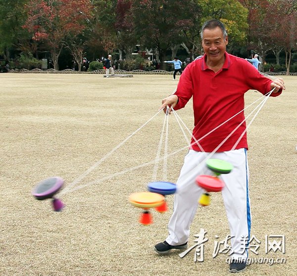 天冷挡不住传统体育火热