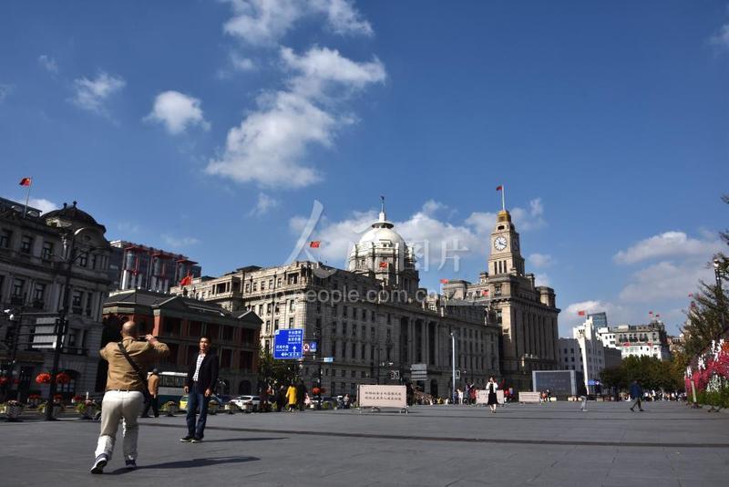 上海外滩白天景色最新,上海七月外滩天气情况