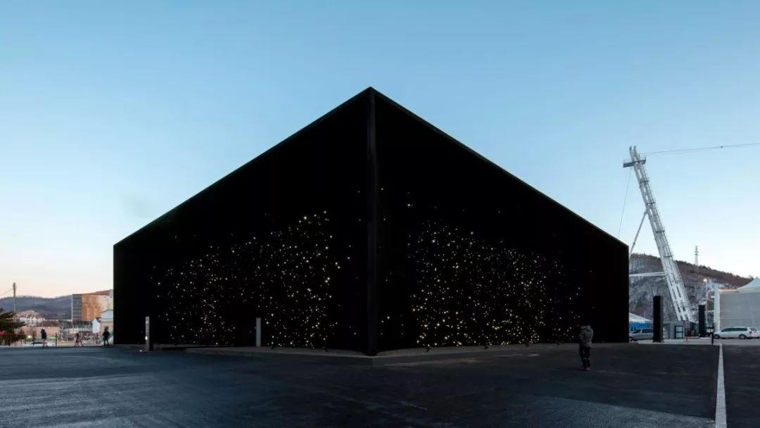 梦到克莱因蓝,梦见克莱因