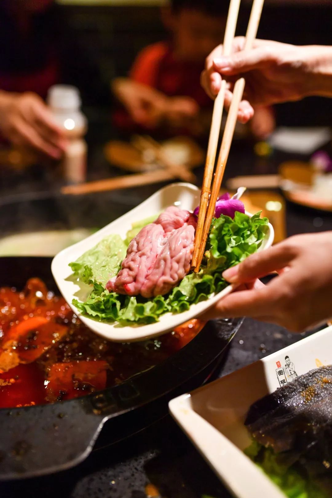 哪里的猪肉最好吃为什么,猪肉哪个部位煮着吃最好吃