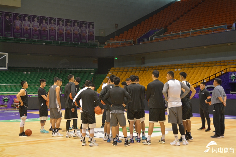 山东男篮主场全部赛程,山东男篮新赛季主场票价