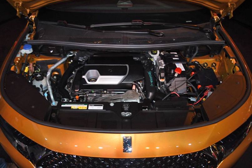 二线豪华品牌启示录|DS之殇，仅靠感观的豪华如何撑起“前卫的巴黎”？