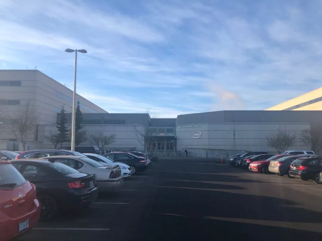 真香警告原图,x86架构支持哪些平台