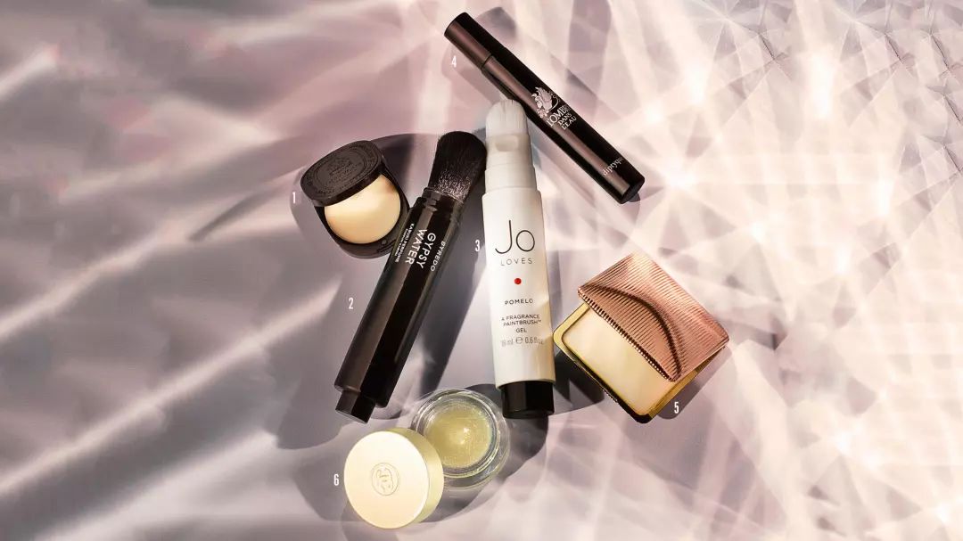 再火的衣服没有这个细节，也很难精致起来