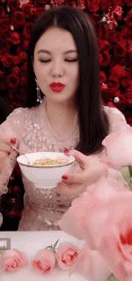 郎朗30岁坐拥百亿身家,郎朗身价多亿