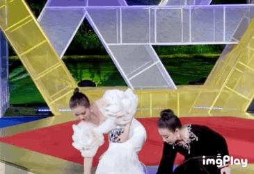 女明星和女明星同框颜值大对比,女明星红毯合照比美