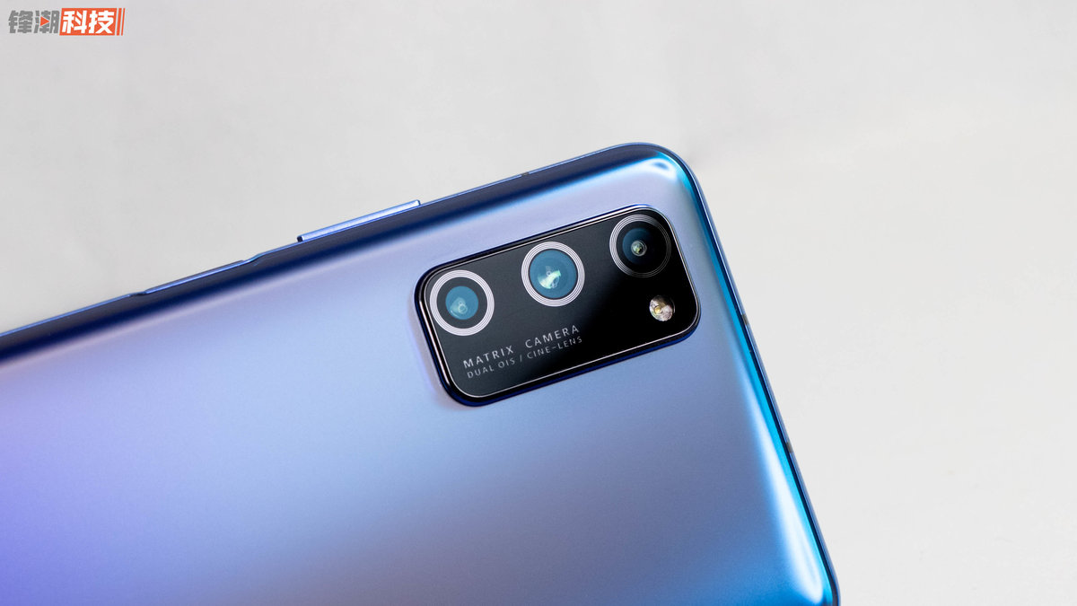 更贵的5g手机现在到底适不适合买,5g手机要更值得入手一些