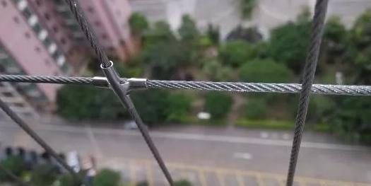 鸟笼式防盗窗是什么样的,鸟笼式防盗窗