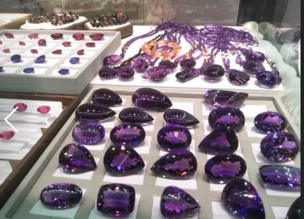 中国宝石最多的地方视频,中国四大宝石是哪四种