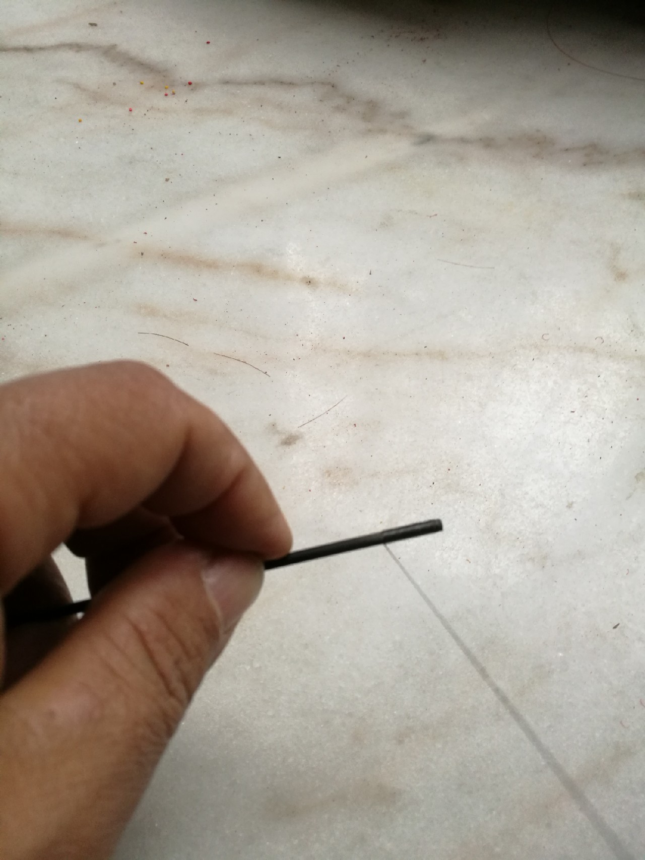 鱼竿稍绳断了怎么绑线,鱼竿尾稍绳断了用什么代替