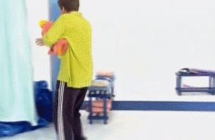 艺术创想是小神龙俱乐部的吗,小神龙俱乐部里的艺术创想