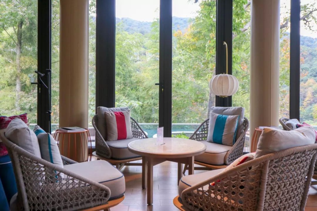 新昌安岚山居酒店,温泉入户竹林山居