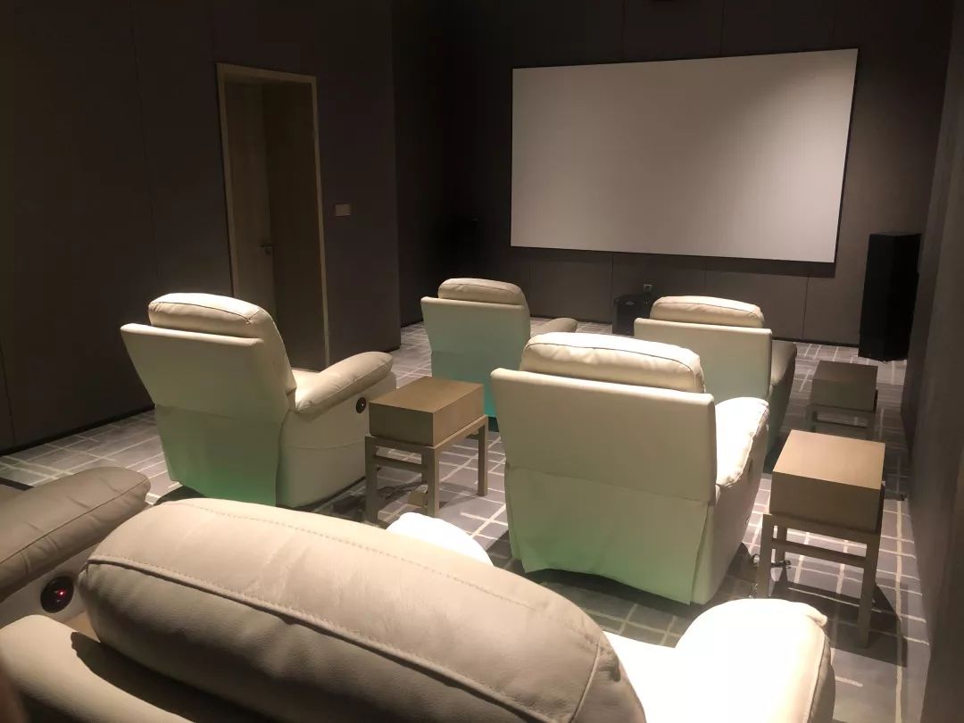 毗邻100万㎡国内罕见水上森林！建在氧吧里的杭州地标万豪酒店！入秋后简直美呆