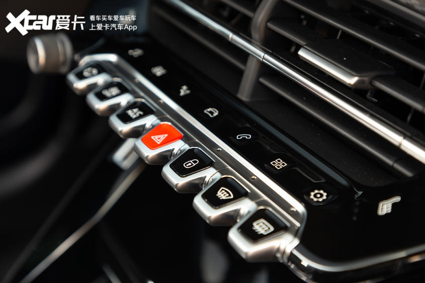 10.99万元起全新一代标致2008上市,设计灵动前卫全新一代标致2008