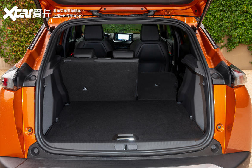 10.99万元起全新一代标致2008上市,设计灵动前卫全新一代标致2008