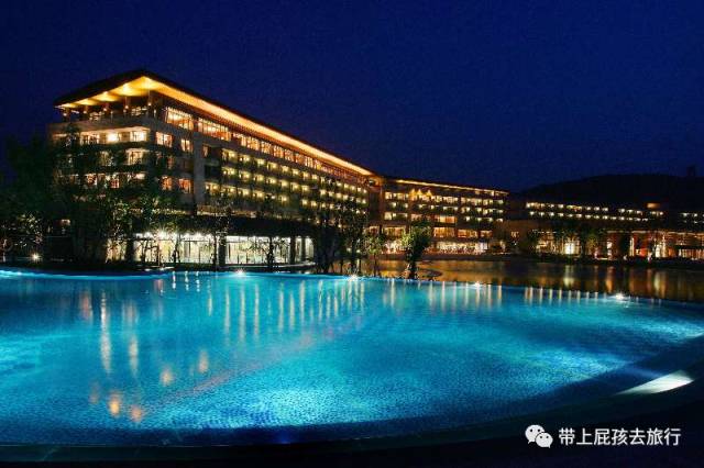 500不到全家住原佘山艾美，居然！周末元旦春节还是不加价