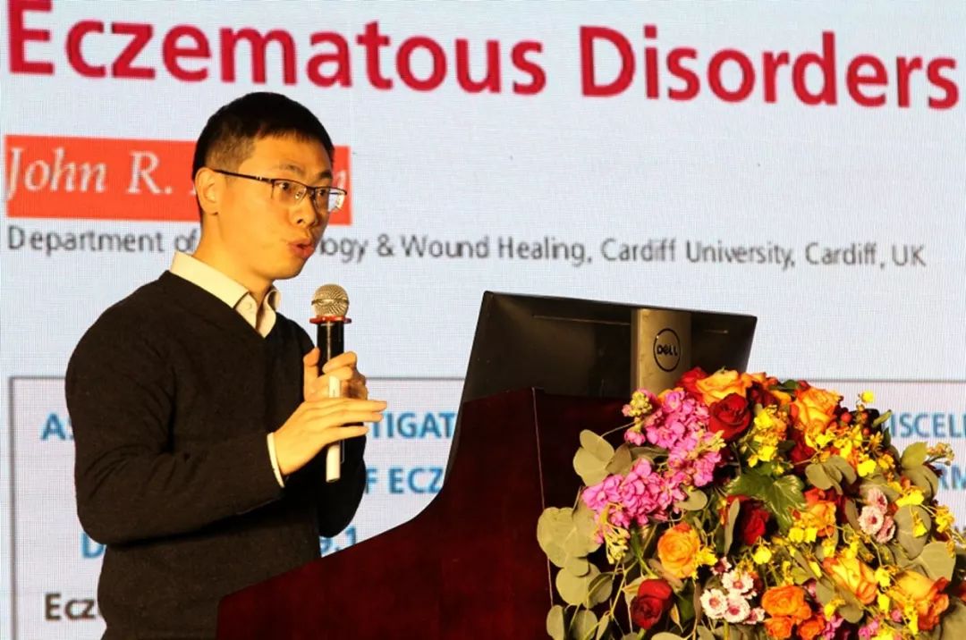 解忧老年*皮人**肤问题，“龙印健康”中国老年皮肤病义诊公益活动圆满收官