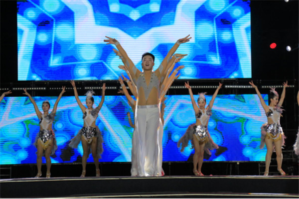 陕西全民健身操舞大赛,西咸新区全民篮球赛冠军比赛视频