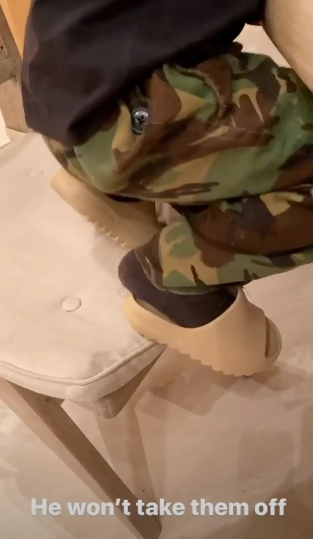 年末跨界合作狂潮｜吃的穿的用的中国的外国的各种联名各种抢钱