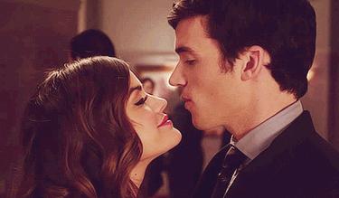 牙龈上火、红肿，还口臭？香港人用了91年的中药牙膏，消炎抑菌，让你刷出一口健康好牙