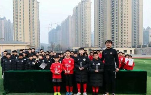 蒙阴一小足球比赛,蒙阴一中喜报2023