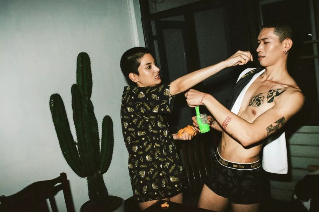 滑手帅气动作照片,滑手有什么风格